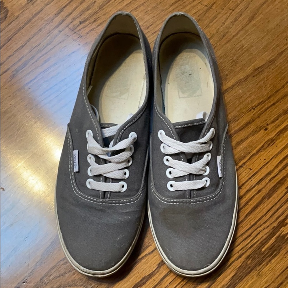 Vans Authentics